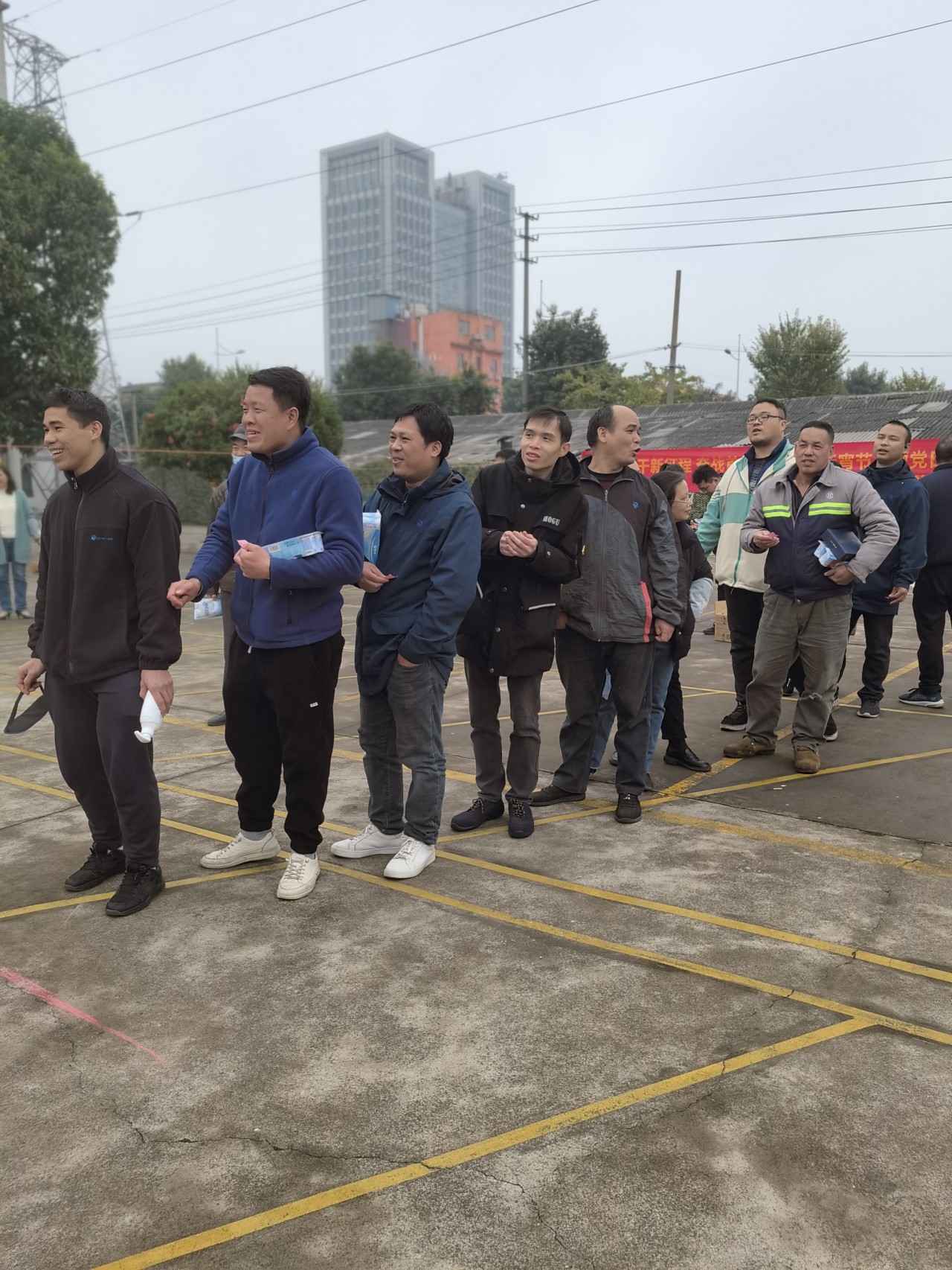 微信图片_20230203180909_副本.jpg